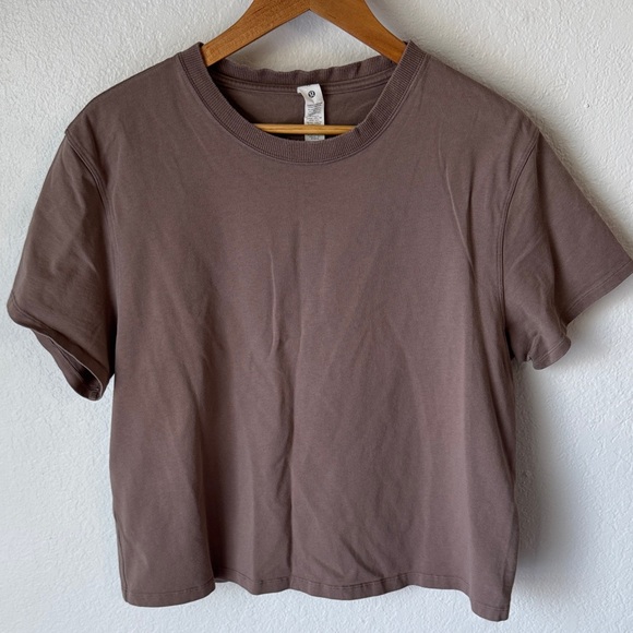 lululemon athletica Tops - Lululemon Relaxed Fit Cotton Tee